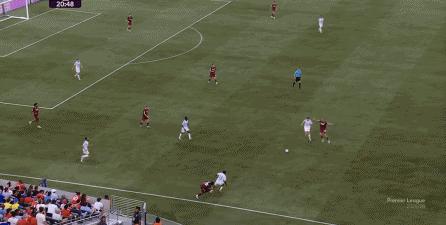 反败为胜首场状态出色，曼联观众沸腾！，TheShy重返赛场比赛高潮迭起(反败为胜打一生肖)开云app下载