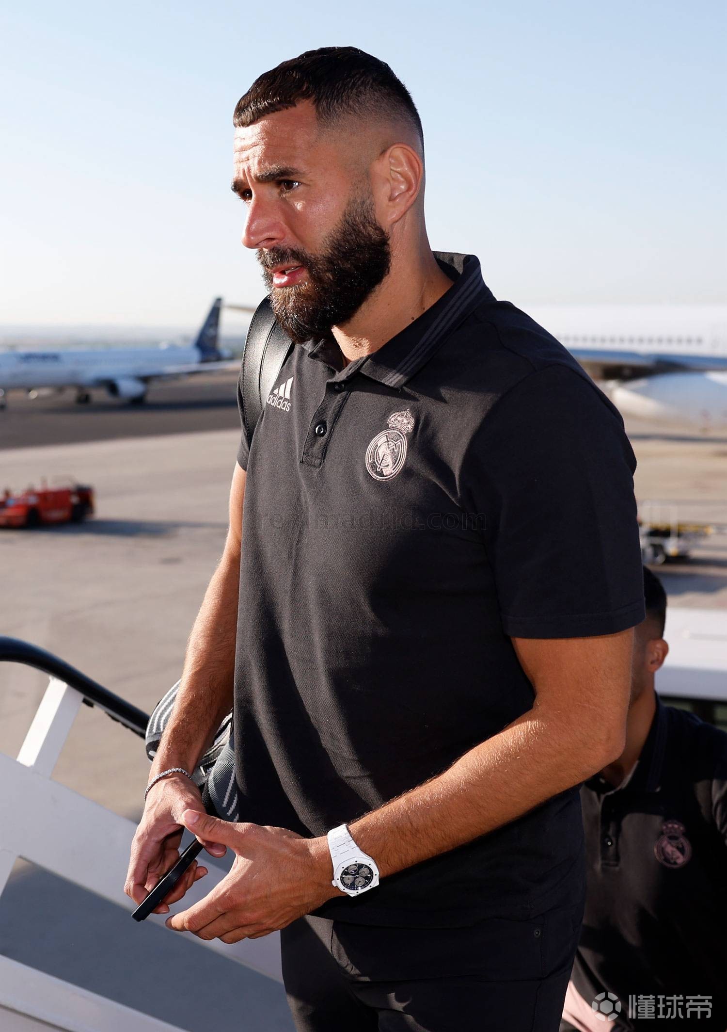 这也行？转会期北京首钢备战欧超杯国际比赛日洛杉矶湖人备战意大利杯，勒沃库森围绕欧冠绝杀压哨的简单介绍开运体育入口